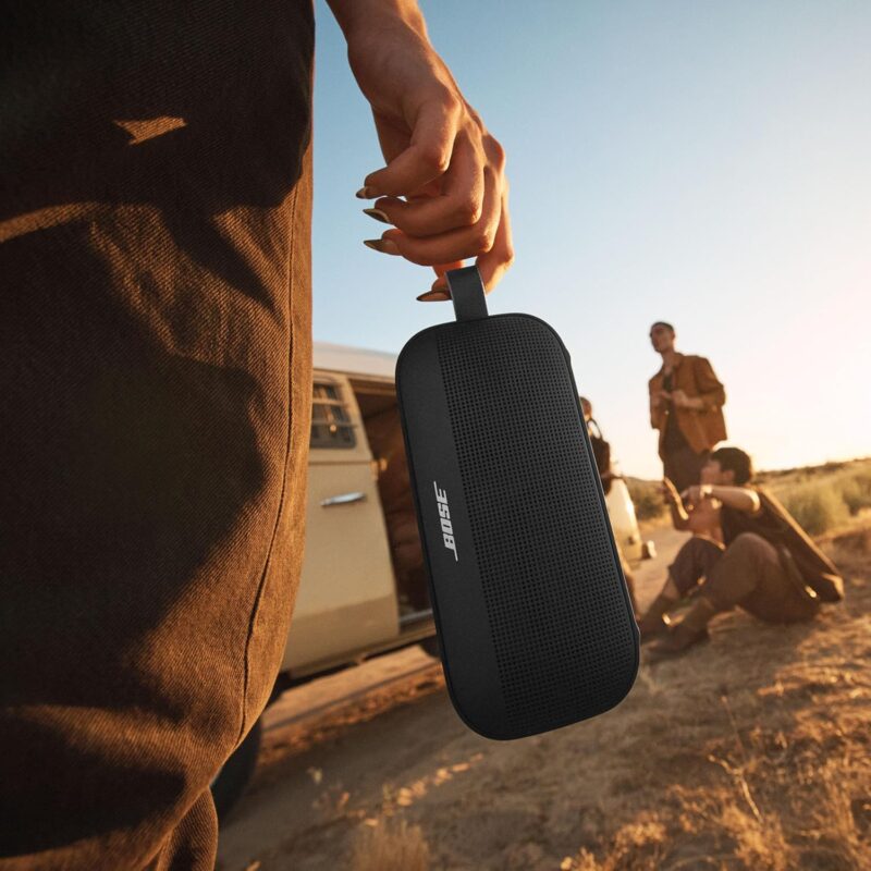 Bose SoundLink Flex Portable Bluetooth Speaker (2nd Gen), Portable Outdoor Speaker with Hi-Fi Audio, Up to 12 Hours Battery Life, Waterproof and Dustproof, Black - Image 3