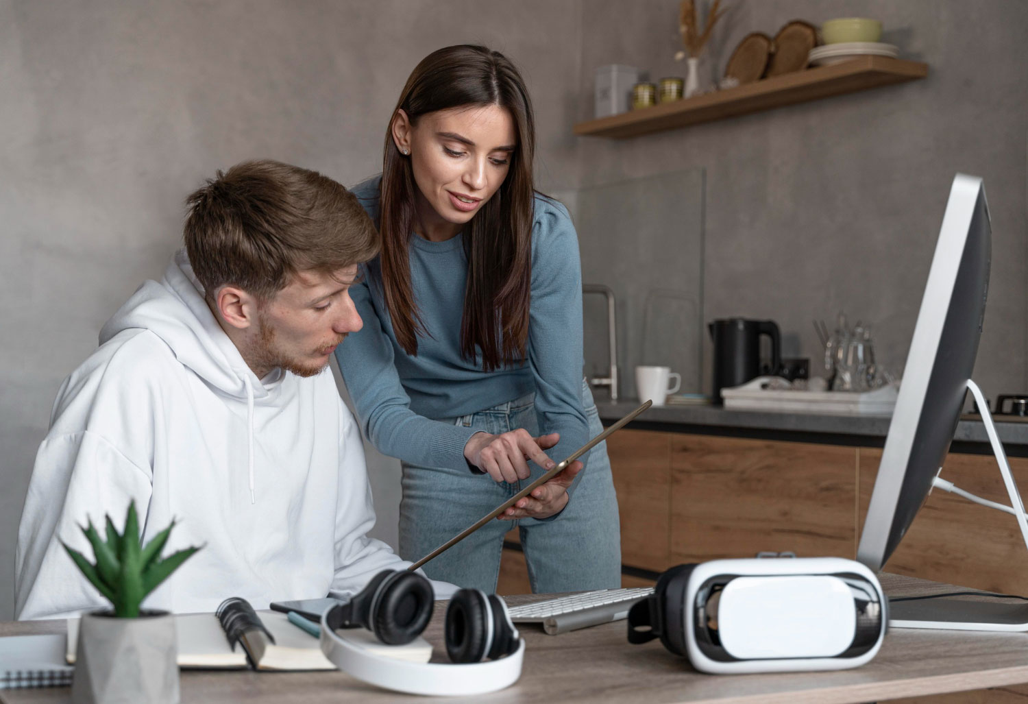 Customer support and tech shopping experience JustSouq UAE